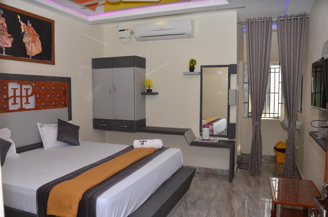 Hotel Panchavarnaa Rāmeswaram 외부 사진